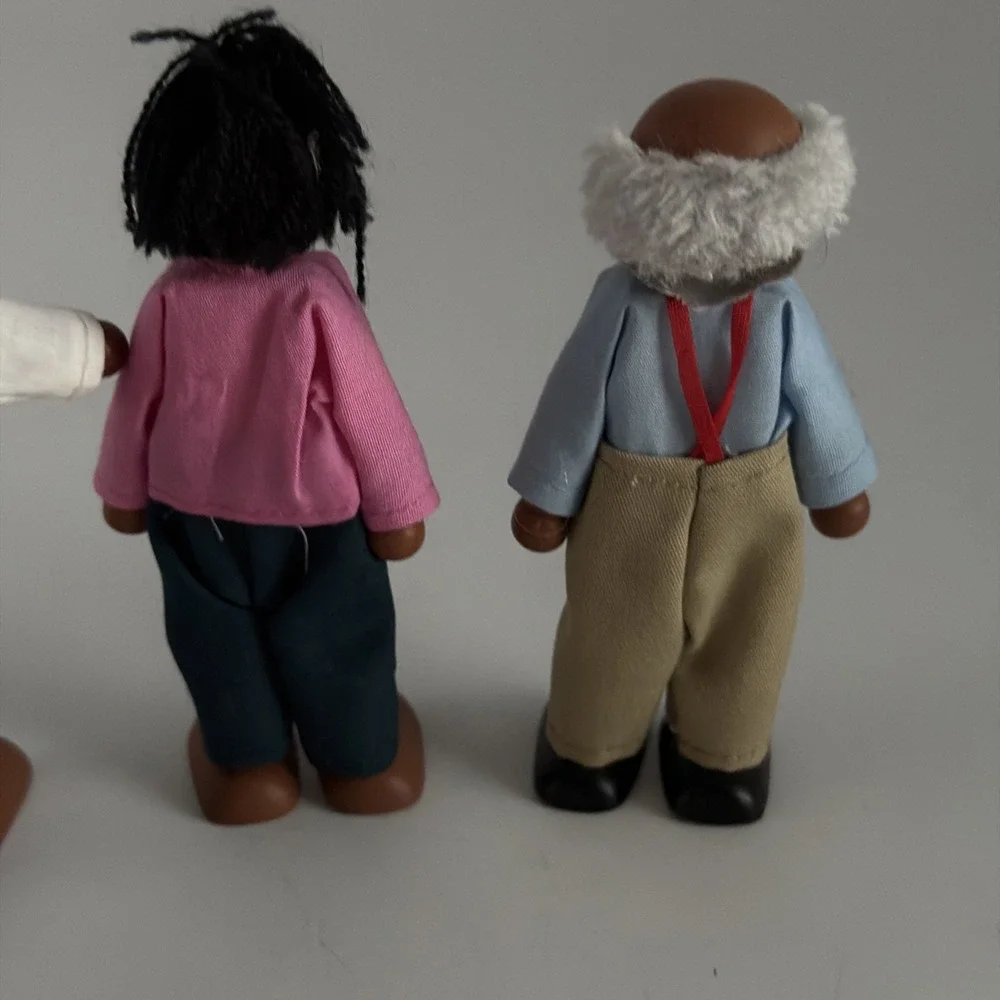 Lot Of 5 Wooden Dolls Poseable Kid Kraft Black Family Inc Baby Mom Dad Grandpa